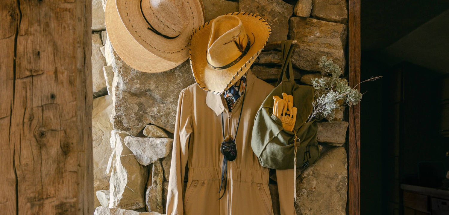 The huntress Dune jumpsuit with accessories